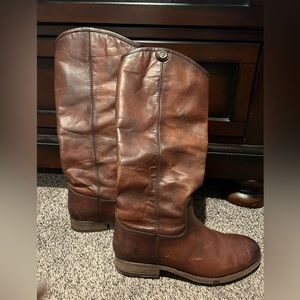 Frye Melissa Button 2 Cognac Size 7 hardly worn